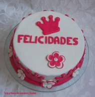   Tarta princesa chocolate y fondant 
