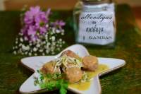 
Albondigas de merluza y gambas  