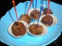   PINCHOS DE PELOTAS