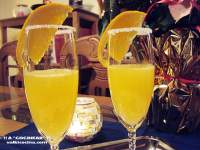 CÒCTEL DE CHAMPÀN O CAVA CON ZUMO DE NARANJA: COCKTAIL MIMOSA  