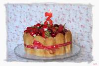   Charlotte cake de vainilla, lemon curd y frutos rojos... para el Tercer cumpleaños de Desafío en la Cocina