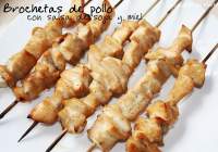   Brochetas de pollo con salsa de soja y miel
