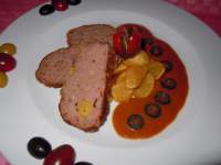   SEVILLANA CON SALSA DE ACEITUNAS 