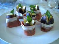   Bocaditos de higos y jamón serrano
