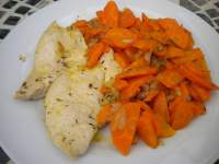   Filetitos de pollo salteados con cebolla y zanahorias