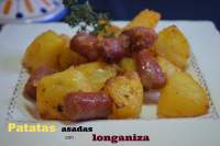 
PATATAS asadas con LONGANIZA al aroma de TOMILLO  