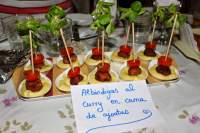   ALBÒNDIGAS DE TERNERA AL CURRY EN CAMA DE AJOATAO