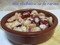   Cazuelita de pulpo y langostinos al ajillo