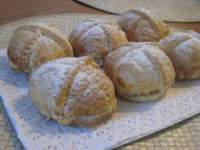   PASTELITOS DE HOJALDRE RELLENO DE MELOCOTON