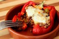
Pimientos Rellenos de Carne con Aceitunas  