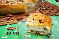   Tiropita con pasas y nueces (pastel griego de queso y masa filo)