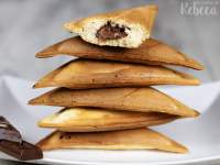   Bizcosándwich relleno de chocolate (o bizcocho en sandwichera)