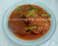   TORTITAS DE CHARALES CON NOPALES EN SALSA ROJA