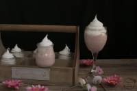 MOUSSE DE FRESAS Y MERENGUE  