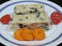   TERRINA DE POLLO CON AVELLANAS Y TOMATES SECOS