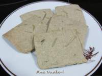   CRACKERS DE TRIGO SARRACENO CON ROMERO 