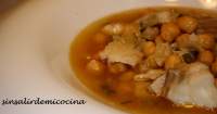   GARBANZOS CON BACALAO