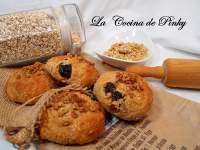   PANECILLOS DE ESPELTA Y MUESLI 