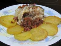   LUBINA AL HORNO CON VINAGRETA DE TOMATE Y CEBOLLA