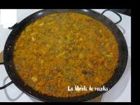   PAELLA DE VERDURAS COL Y BACALAO