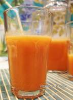   Zumo Detox de zanahoria, naranja, jengibre y menta 