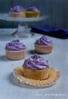 
Cupcakes de vainilla y violeta
        | 
        Recetas de cocina fáciles y sencillas | Bea 