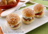 
Mini hamburguesas de jamón de jabugo con queso manchego
        | 
        Recetas de cocina fáciles y sencillas | Bea 