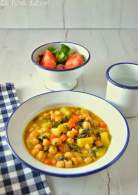 
Potaje de garbanzos con verduras  