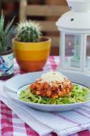 
Espaguetis de calabacín con boloñesa de pollo | sin gluten y sin lactosa  