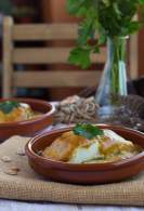 
Bacalao gratinado con muselina de ajo negro  