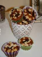   MUFFINS CON GOTAS DE CHOCOLATE Y MIEL