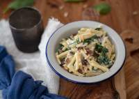   PASTA CON  SALMÒN Y ESPINACAS