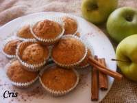   MUFFINS DE CANELA Y MANZANA