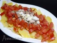   Ensalada templada de bonito patata y tomate