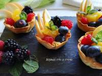  Tartaletas de frutas y skyr con miel, inspiradas en ZoÃ« FranÃ§oise