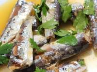   SARDINAS DE LATA EN SU ACEITE