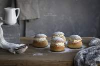 SEMLOR O BOLLOS SUECOS DE CUARESMA  