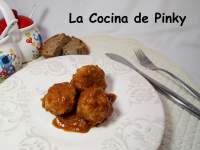   ALBONDIGAS DE POLLO CON SALSA AGRIDULCE DE FRUTAS 