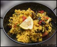   Arroz de verduras y hongos al horno
