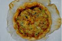   Quiche de brocoli, bacon y cebolla caramelizada