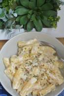   Pasta Alfredo con pollo asado