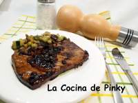   ATUN FRESCO CON SALSA DE BALSAMICO 