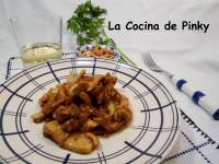   SALTEADO DE POLLO CON ANACARDOS 