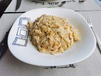   Pasta con crema de gorgonzola, pera y nueces