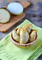 
Empanadillas de carne y berenjenas al horno  