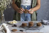 GALLETAS DE AVENA, PLÀTANO Y CHOCOLATE  