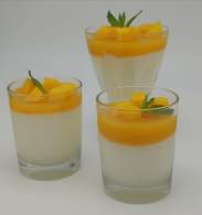   VASITOS DE YOGUR GRIEGO CON COULIS DE MELOCOTÒN 