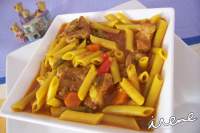   Guisado de macarrones con costillas