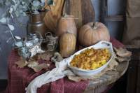 MACARRONES GRATINADOS CON CREMA DE CALABAZA Y JENGIBRE  