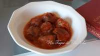   ALBONDIGAS DE BERENJENA Y BATATA CON SALSA DE TOMATE